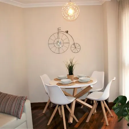 Appartement El Fuste à Oviede Extérieur photo